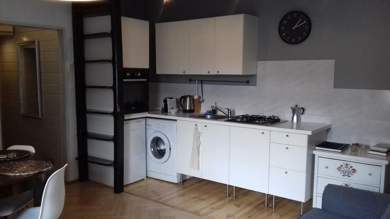 Własny Pokój Cracovia Exterior foto